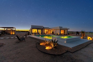 Pool - JT Art Villa | Luxe & Unique Artistic Getaway (Joshua Tree)