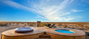 Mindy's Rustic Rabbit Cabin ~ Heart Deck ~ Spa ~