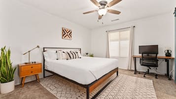 3 Schlafzimmer, Schreibtisch, kostenloses WLAN, Bettwäsche