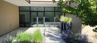 Contemporary Casita in Santa Fe’s Historic East Side