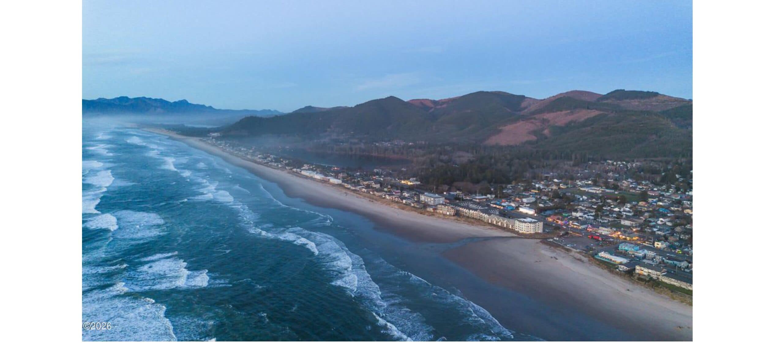 ビーチの近く、ビーチタオル