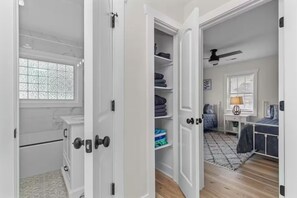 3 Schlafzimmer, Bügeleisen/Bügelbrett, kostenloses WLAN, Bettwäsche