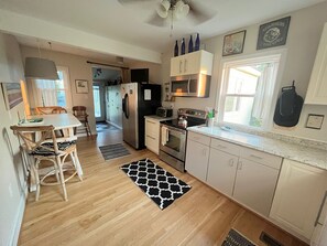 Private kitchen - Fabulous Farm Stay (Crozier)