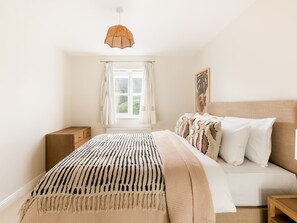 4 habitaciones, tabla de planchar con plancha y wifi gratis 