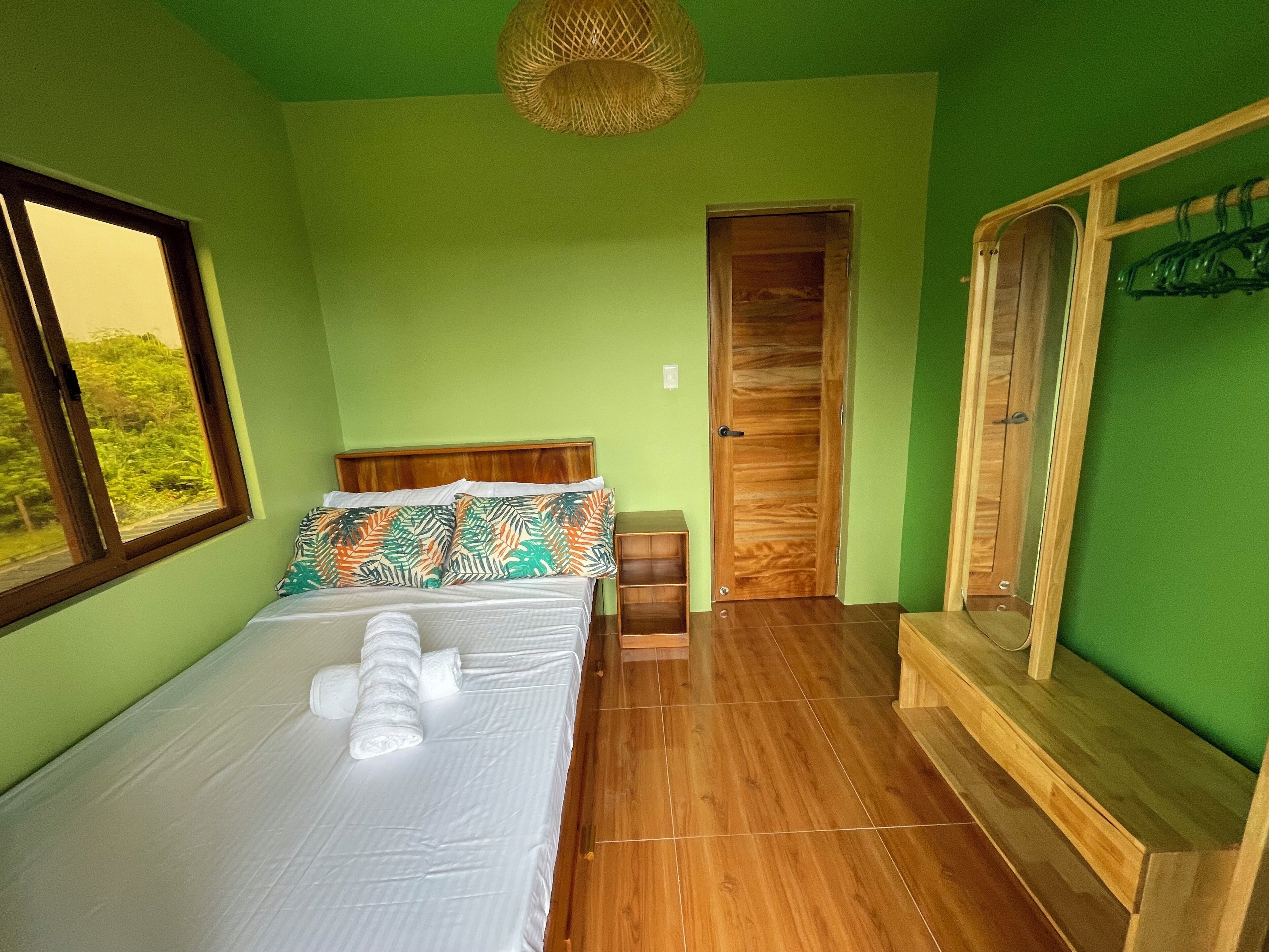 1 habitación, wifi y ropa de cama 