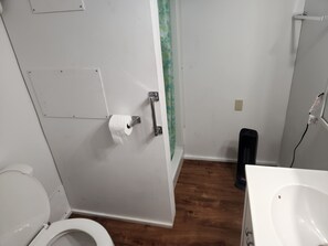 Shower, toilet paper