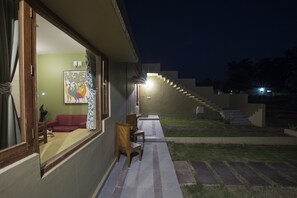 Luxury Tek Büyük Yataklı Oda | Teras/veranda