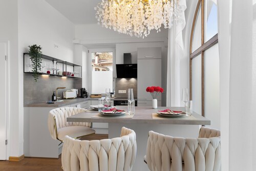 Liebelei Miesbach | Boutique-Romantik-Apartment in der Stadtmitte