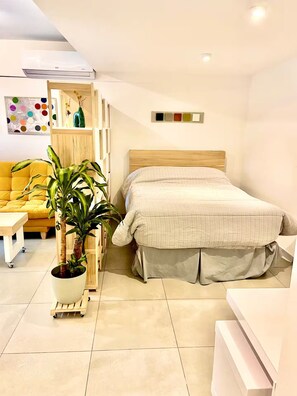 1 quarto, ferros/tábuas de passar roupa, Wi-Fi, roupa de cama