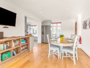 Dining - Attractive, pet friendly house with sea views (Woolacombe)