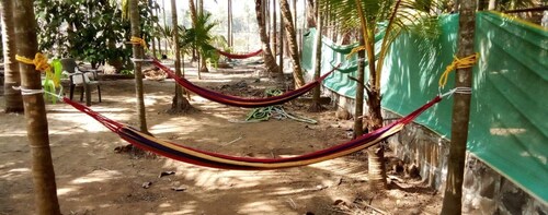 COOL & PLEASENT STAY IN NATUTRE @ DAKWE COTTAGE WITH DELICIOUS FOOD , NEAR BEACH
