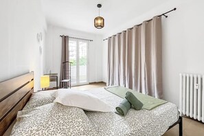 3 bedrooms, WiFi, bed sheets