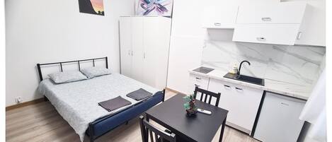 1 chambre, Wi-Fi, draps fournis