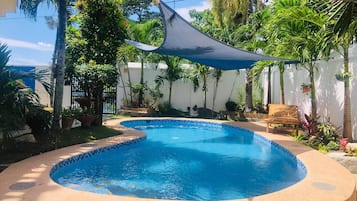 Piscina all'aperto