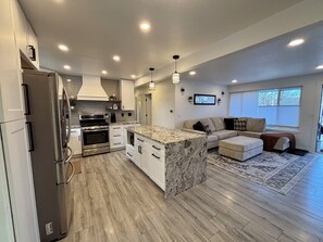 Interior - Renovated 3-bedroom house in Cherry Creek (Denver)
