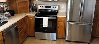 Remodeled 3-bedroom home in heart of Marion. Super Clean.