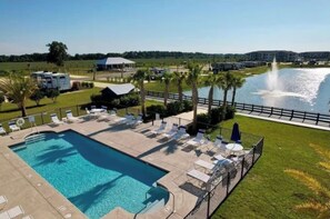 Outdoor pool, a heated pool