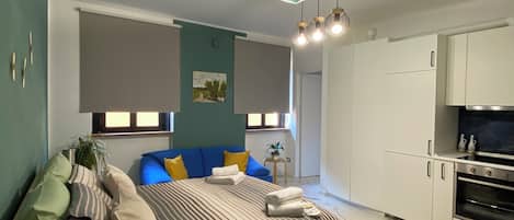 1 bedroom, iron/ironing board, WiFi, bed sheets