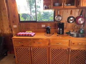 Interior - "Ecos y Brisas del Poas" cozy cabins on the way to the volcano (Alajuela)