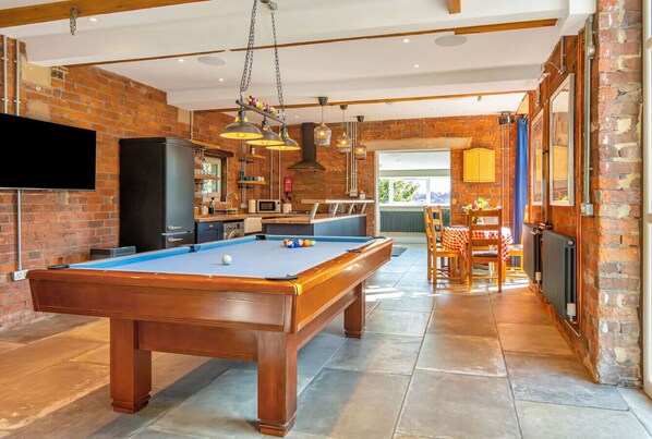 Spielezimmer