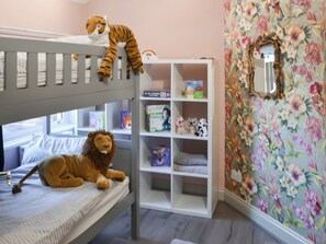 2 bedrooms, bed sheets - Barmoor Bank Cottage (Hepscott, near Morpeth)