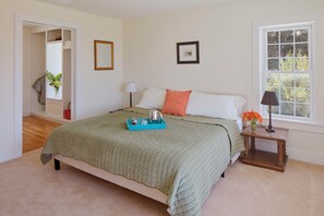 5 室のベッドルーム、アイロン / アイロン台、WiFi、ベッドシーツ