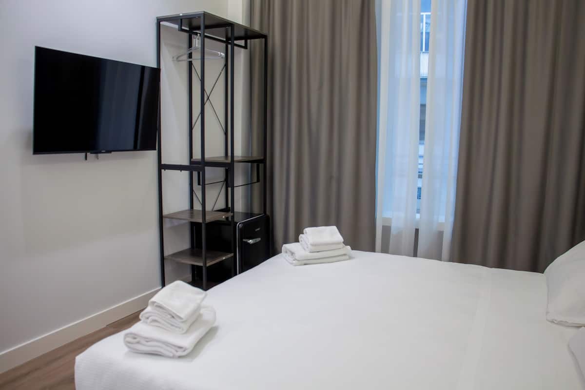 Economy Room, 1 King Bed, Non Smoking, Private Bathroom | View from room