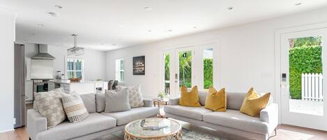 Televisión y oficina