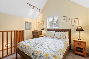 1 bedroom, desk, free WiFi, bed sheets