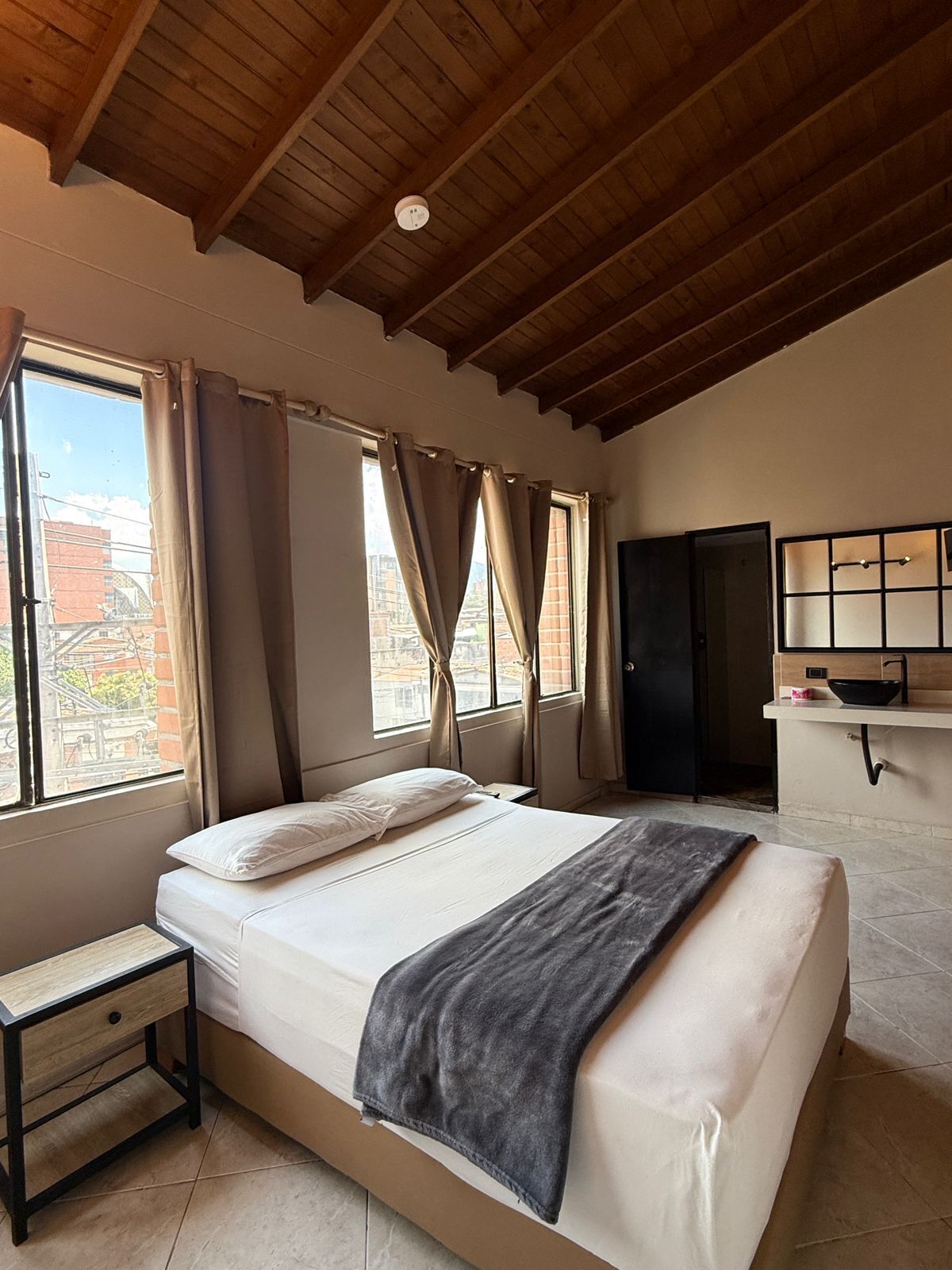 Comfort Double Room | 1 bedroom, free WiFi, bed sheets