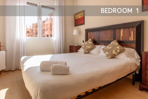 2 chambres, bureau, fer et planche à repasser, Wi-Fi