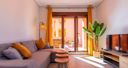 Relaxin Stay by the Sea - Terrace, Pool and Parking