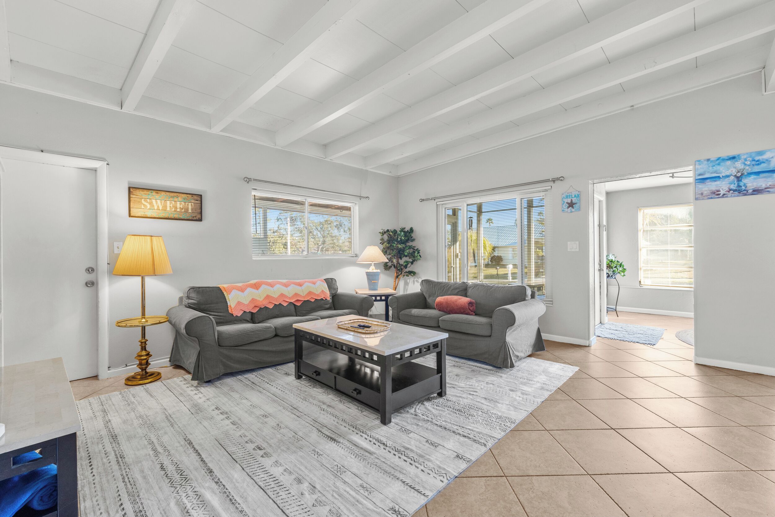 Älytelevisio, kirjoja