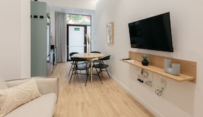 Fernseher