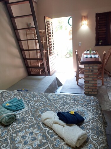 Yellow Forest Cottages