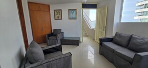 Smart TV - Gorgeous Ocean View 4BR Condo W/Gym & Pool, Don Pedro De Heredia 1804 (Cartagena de Indias)