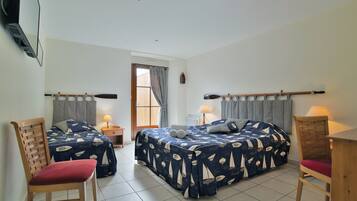 Fer et planche Ă repasser, Wi-Fi gratuit