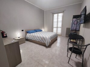 2 bedrooms, WiFi - Bnb Massaua (Torino)