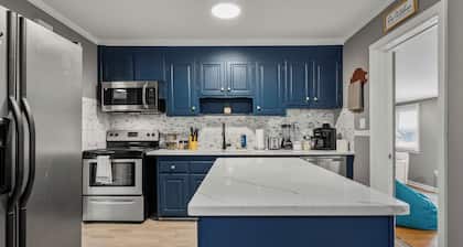 Dog Friendly 3-bedroom house with AC, WiFi in enjoyable Richmond