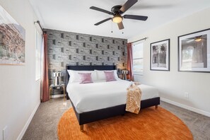 4 bedrooms, desk, iron/ironing board, free WiFi