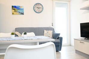 Interior - SE146 – two-room apartment with terrace a stone's throw from the sea (Senigallia)