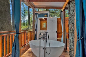 Yurt On Top - Swim, Hike, Glamp | Wifi gratis