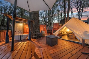 Yurt On Top - Swim, Hike, Glamp | Wifi gratis