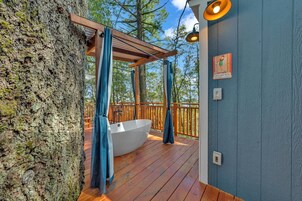 Yurt On Top - Swim, Hike, Glamp | Wifi gratis