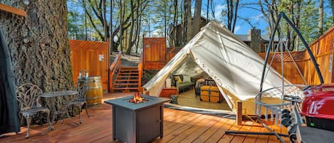 Yurt On Top - Swim, Hike, Glamp | 1 habitación y wifi gratis