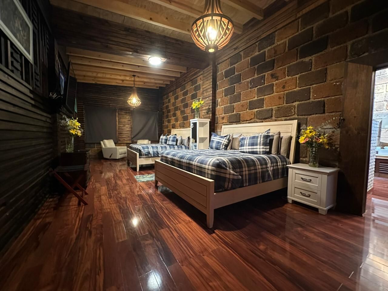 Phòng đôi dành cho gia đình | Minibar với thức ăn, đồ uống miễn phí 