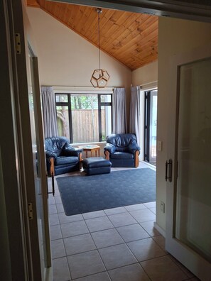 Interior - Taupo on your doorstep! A lovely home in walking distance to lake and town. (Taupo)