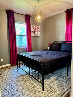 2 bedrooms, WiFi, bed sheets