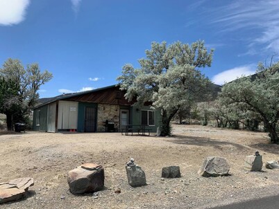 Bunker Hill Hideaway Apartment Suite Formerly Kingston 376