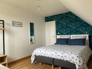 3 chambres, fer et planche à repasser, Wi-Fi gratuit